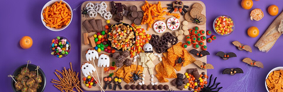 Halloween Charcuterie Board Halloween Charcuterie Board